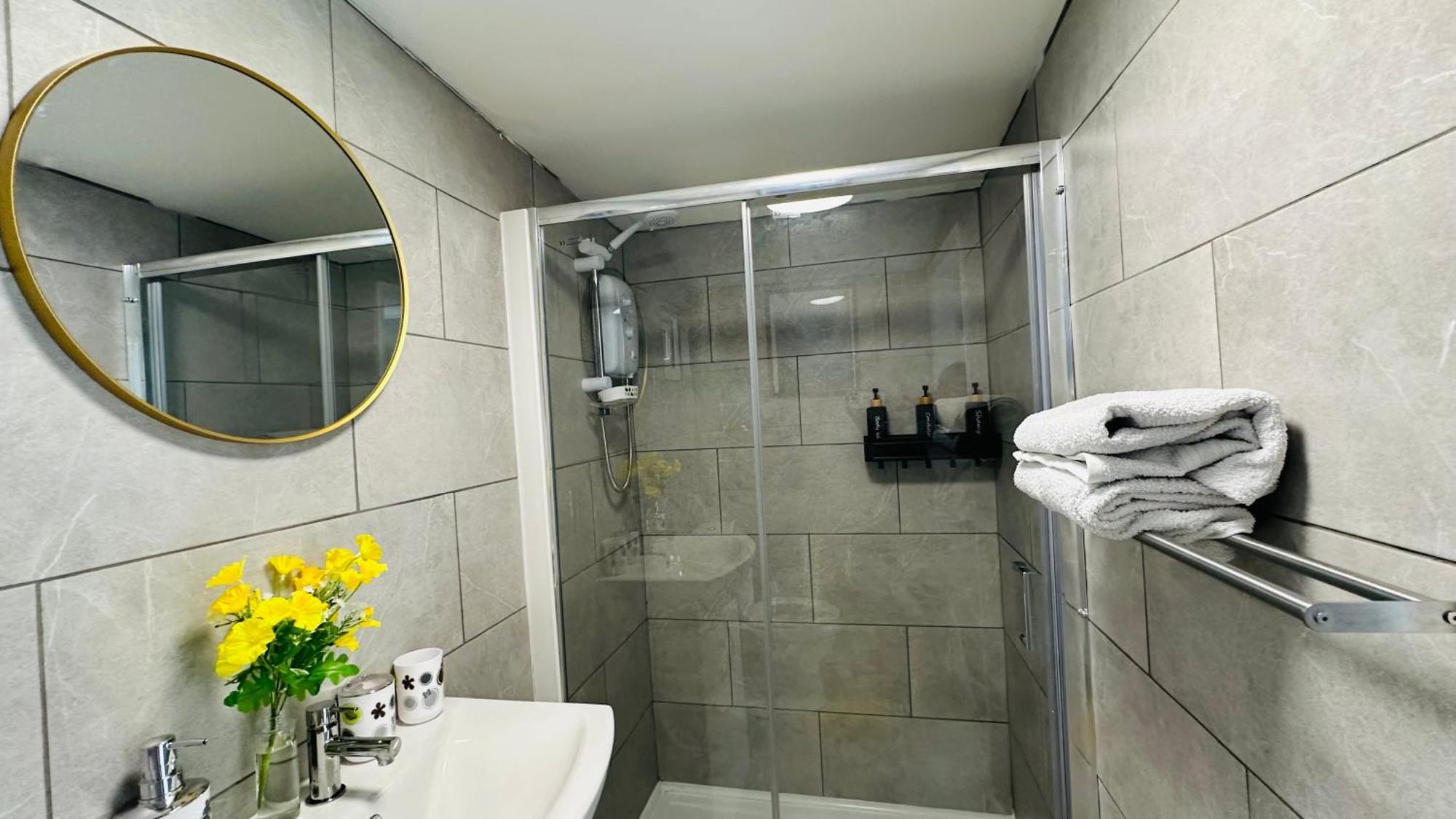 Apartment Cosy And Comfy Deluxe Entire London